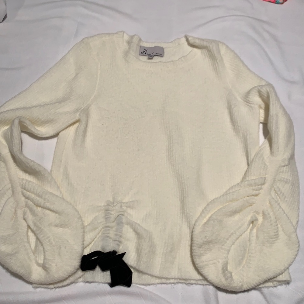 DH sweater